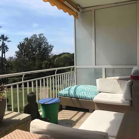 Bel Appartement-proche Mer-terrasse 칸느
